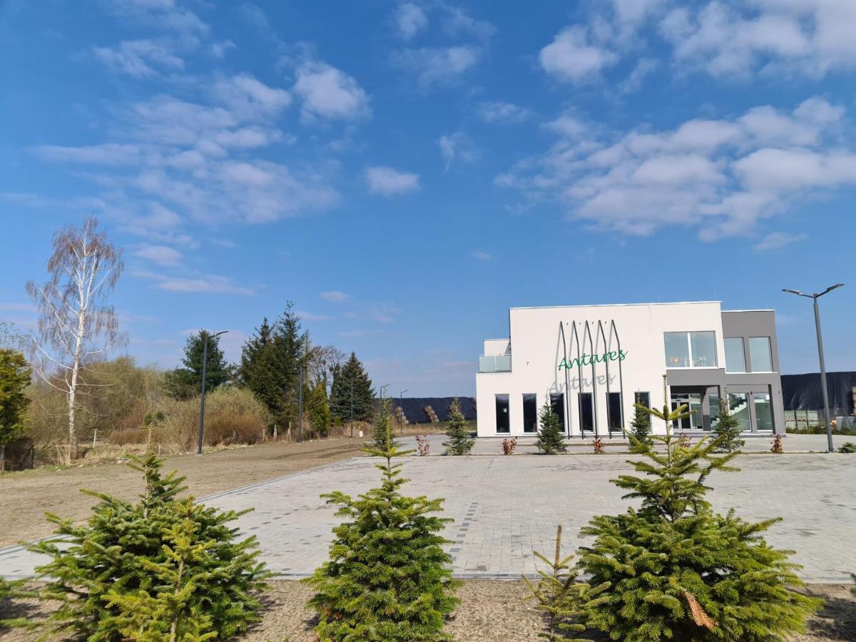 Hotel Antares Sepolno Krajenskie Екстер'єр фото